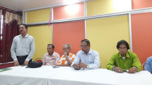 District general secretary, Arup Laha (left), IJU NEC member Tarak Nath Roy, State general secretary Sekhar Sengupta, State president S. Sabanayakan and District president, Swapan Mukherjee, during the meeting.